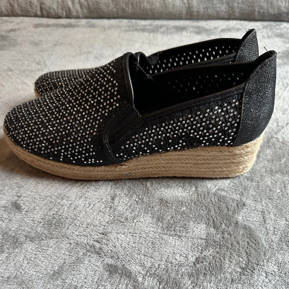 Andiamo Womens Black Rhinestone Mesh Espadrille Platform Slip On Shoes Size 9.5